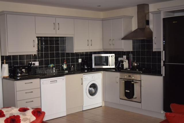 46 West Strand Avenue Portrush Bagian luar foto